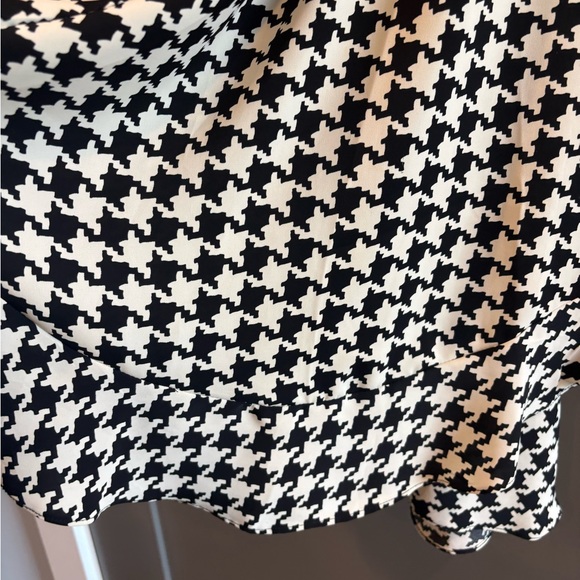Unique Vintage Black and White Asymmetrical Dress LIKE NEW - Picture 6 of 6